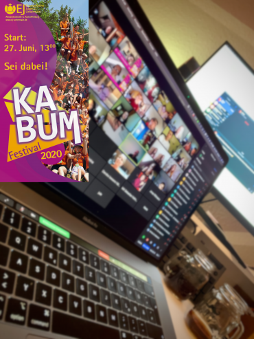 Einladung zu KABUM-Festival mit Notbook-Ansicht des Zoom-Meetings